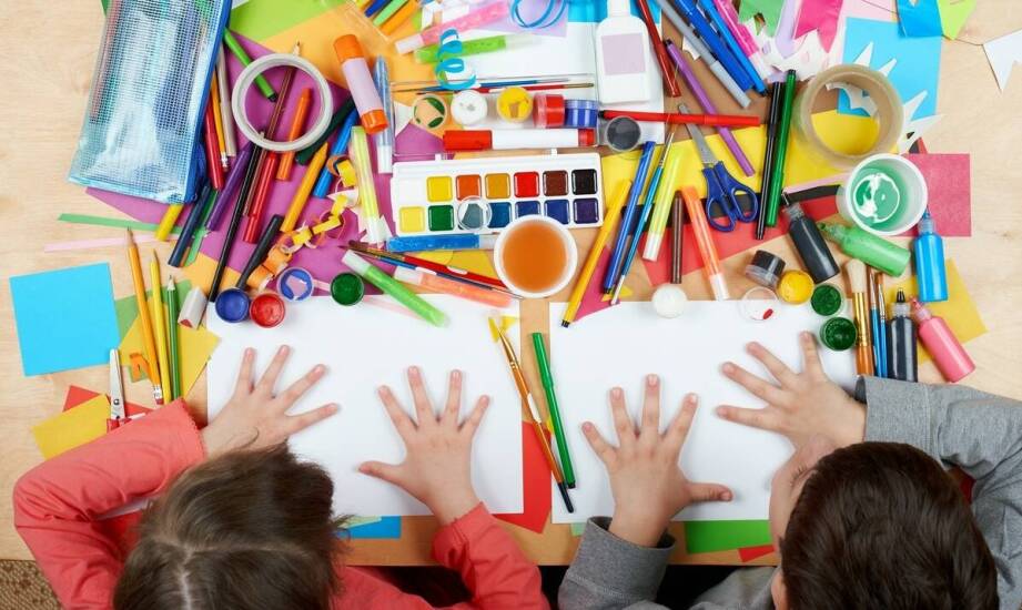 Rozwijanie umiejętności komunikacyjnych u dzieci poprzez wspólne artystyczne projekty