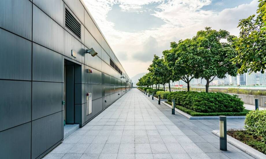 Estetyka i trwałość betonowych cokołów w przestrzeniach publicznych