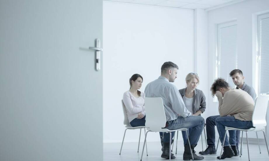 Rola grupowej terapii w prywatnym ośrodku leczenia uzależnień