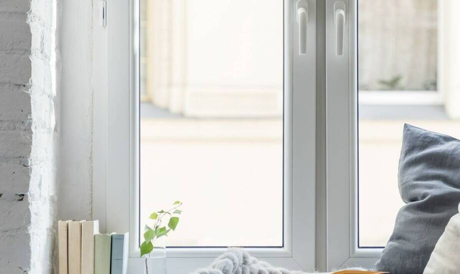 Jak stworzyć przytulny kącik do czytania na balkonie za niewielkie kwoty?