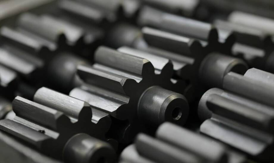 Jak napędowe wały wpływają na efektywność maszyn produkcyjnych?