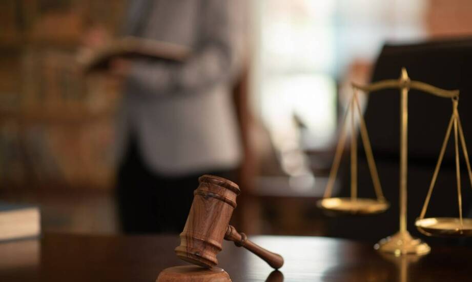 Prawo karne i jego wpływ na proces dochodzenia odszkodowawczych roszczeń