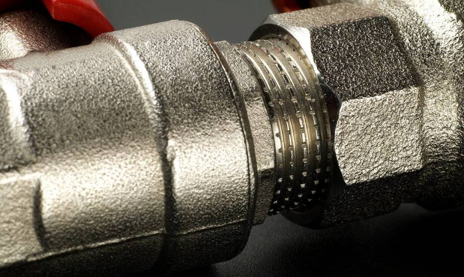 Jakie innowacje technologiczne są dostępne w termostatycznych zaworach m30x1,5?