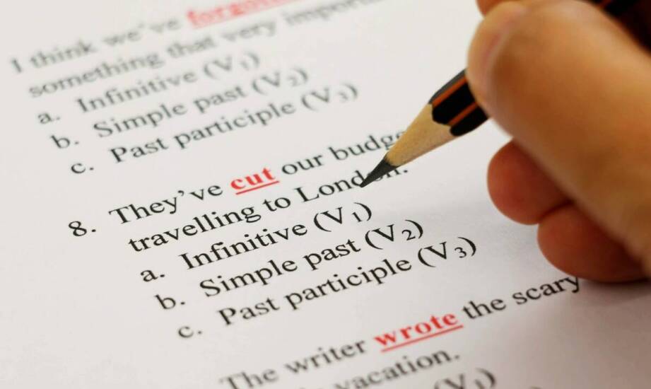 Jakie są kluczowe elementy skutecznego podręcznika do nauki włoskiego języka?