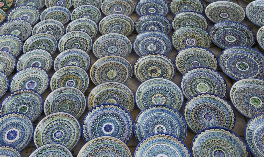 Jakie wzory filiżanek z Bolesławca najlepiej komponują się z nowoczesnymi wnętrzami?