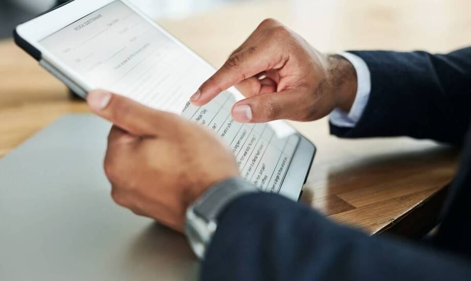 Okienne plisy a ochrona prywatności – co warto wiedzieć?