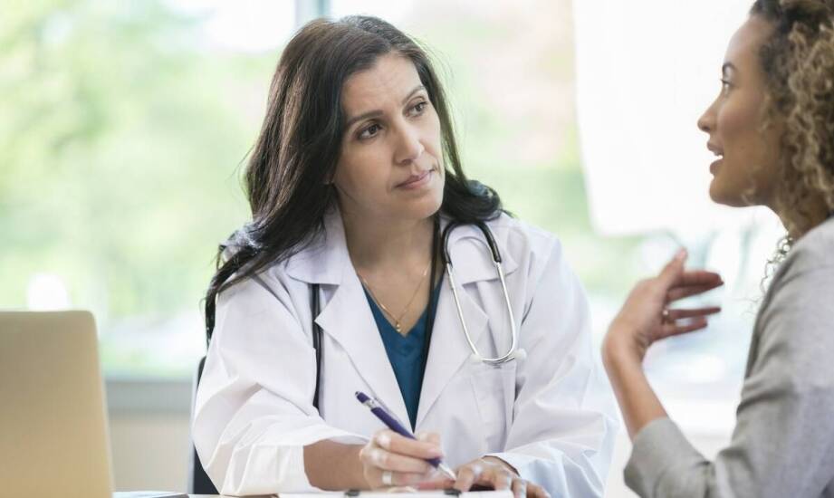 W jakich sytuacjach konsultacja z lekarzem pracy jest niezbędna?