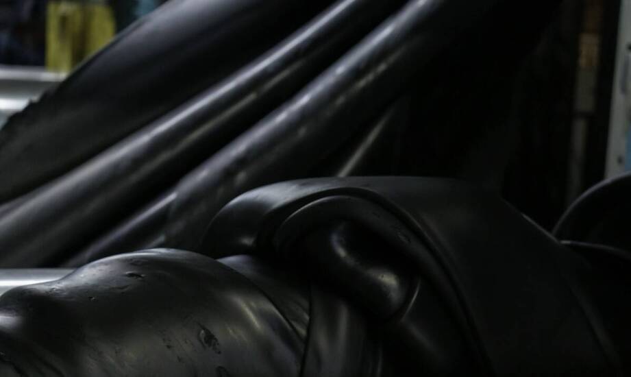 Wpływ gumowych wyrobów na trwałość systemów przemysłowych
