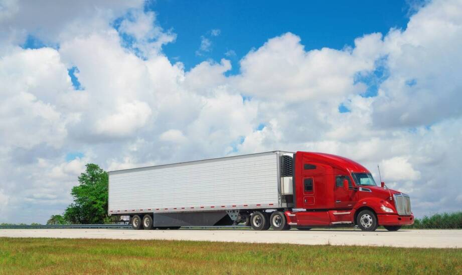 Na co zwracać uwagę przy wyborze skupu używanych ciężarowych samochodów?