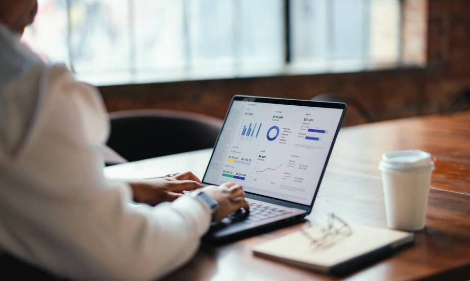 Znaczenie polskiej platformy przetargowej w strategii zakupowej dla firmy