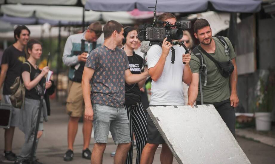 Einsatz von estnische sprecher in Filmproduktionen: Was man wissen sollte