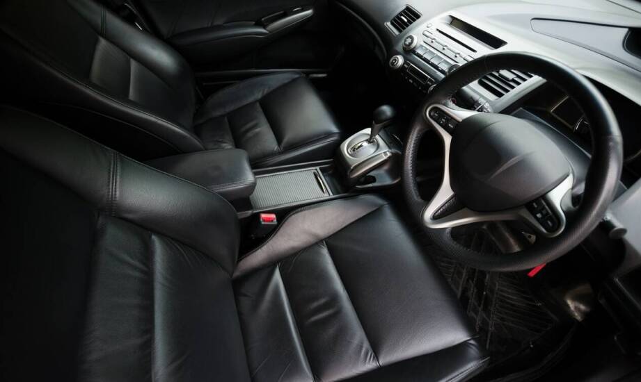 Dlaczego warto inwestować w regularne ozonowanie przy intensywnym użytkowaniu samochodu?