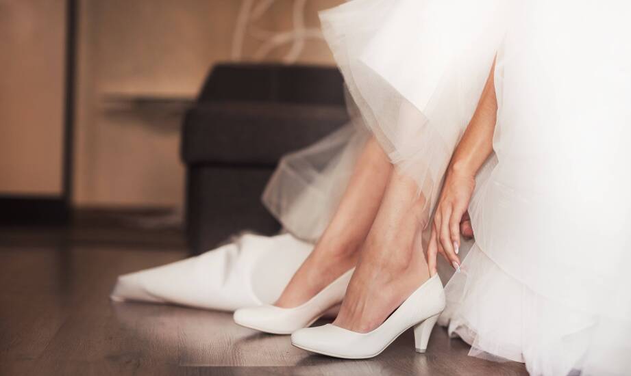 Komfortowe ślubne buty na niskim obcasie dla każdej panny młodej