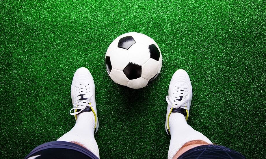 Akcesoria piłkarskie adidas – co warto mieć w swojej kolekcji?