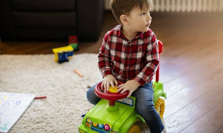 Jakie cechy powinno mieć idealne dziecięce autko?