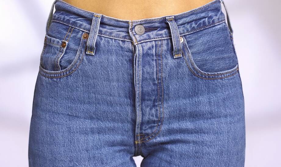 Kluczowe cechy, które wyróżniają skinny fit spodnie