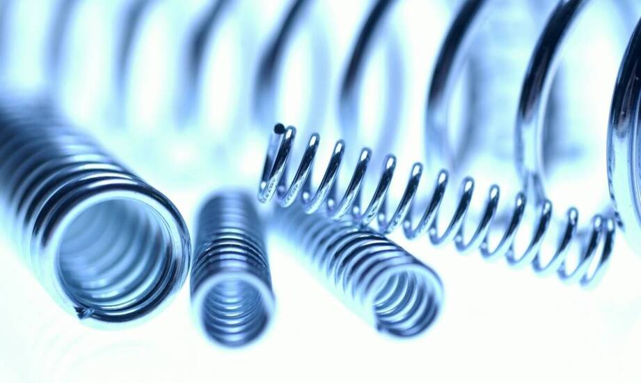 Znaczenie naciągowych sprężyn w precyzyjnych mechanizmach – kluczowe aspekty