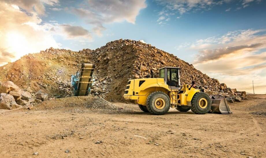 Asymetryczna mulda z klapą jako rozwiązanie do transportu wymagających surowców