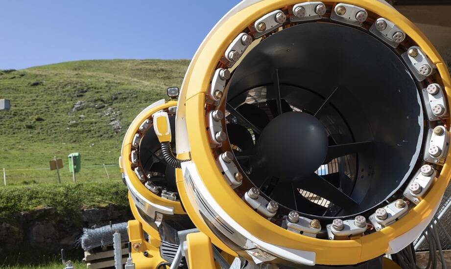 Dlaczego wytwornica śniegu jest często wykorzystywana na wydarzeniach zimowych?