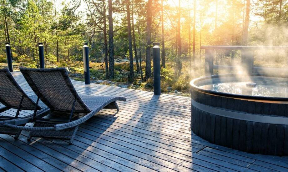 Dlaczego warto połączyć nocleg w jurtach z kąpielami termalnymi relaksującymi?