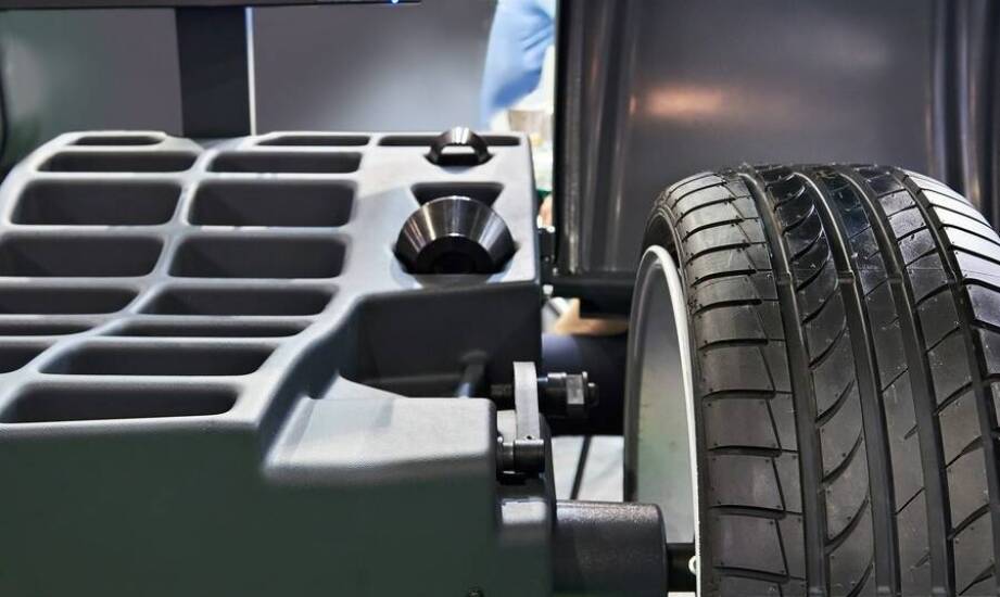 Jak mobilna wulkanizacja wpływa na wydajność przemysłowych maszyn?