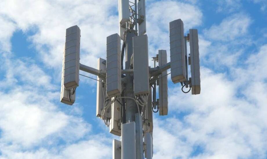 Jak prawidłowo dobierać anteny do zewnętrznych instalacji – porady ekspertów