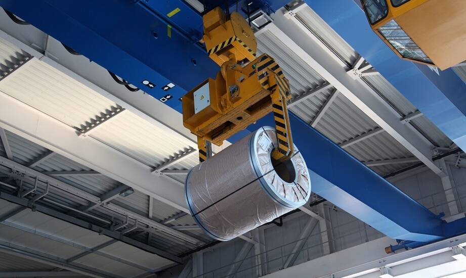 Optymalizacja operacyjnych kosztów dzięki zastosowaniu przemysłowych manipulatorów