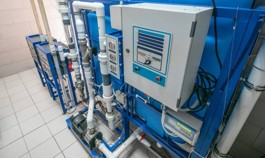 Wybór odpowiednich systemów do uzdatniania wody dla stanowisk do mycia