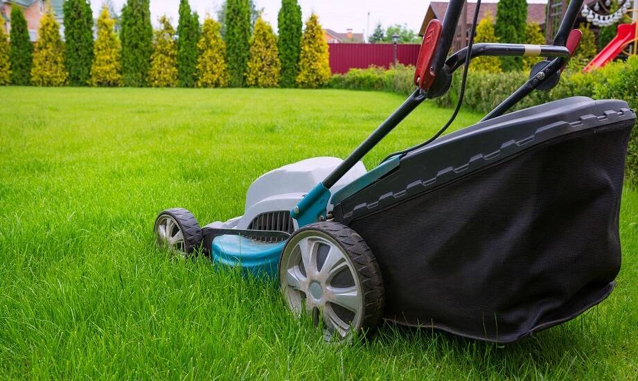 Jak dbać o kosiarki marki Vari, aby zapewnić ich długowieczność?