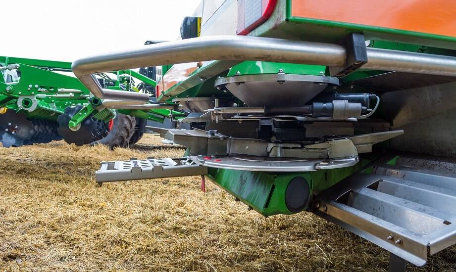 Serwisowanie rozrzutników – kluczowe aspekty do konserwacji