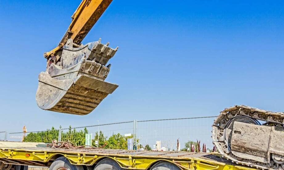 Jak przebiega proces karczowania terenu przy zachowaniu zasad bezpieczeństwa?