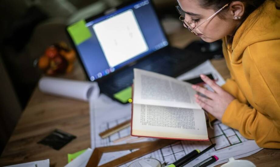 Rola próbnych egzaminów w przygotowaniach do językowych certyfikatów