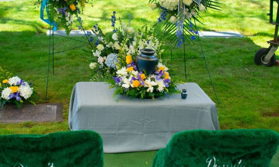 Jak opieka nad grobem wpisuje się w kompleksowe usługi pogrzebowe?