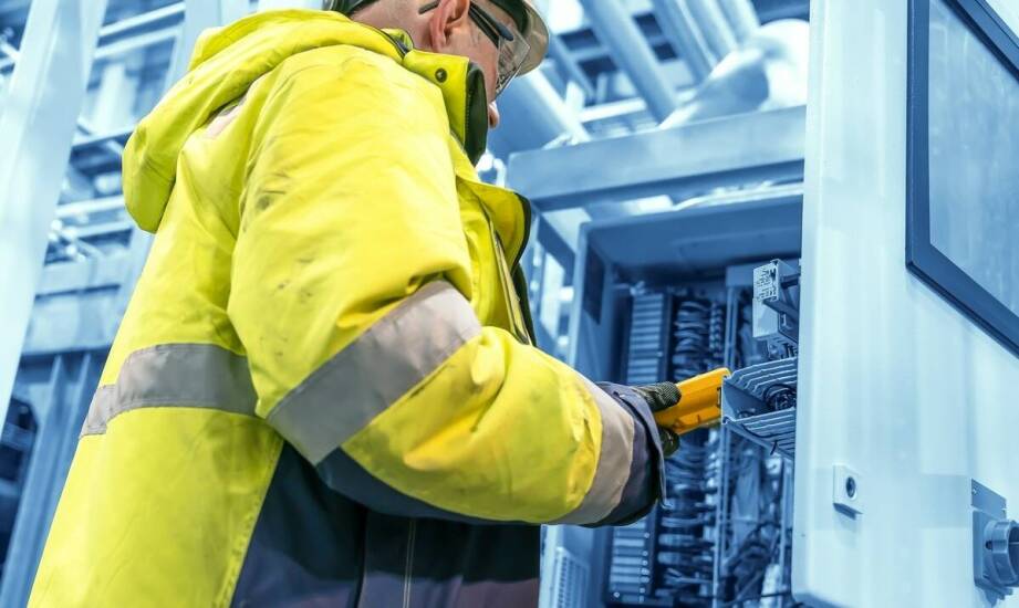 Jak serwis głębinowych pomp wpływa na ich efektywność energetyczną?