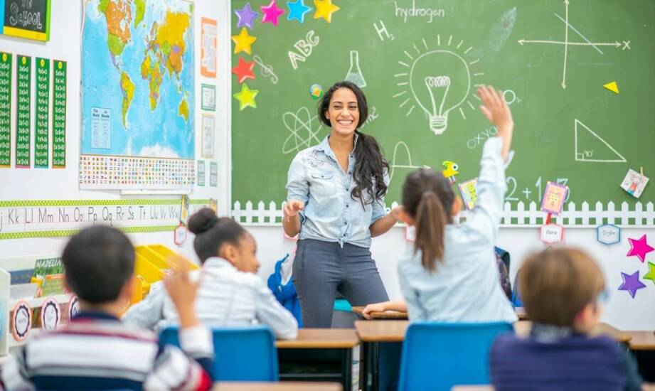 Wpływ małych klasowych grup na indywidualny rozwój ucznia