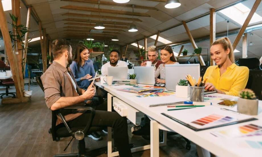 Jak digitalizacja wpływa na procesy HR nowoczesne?