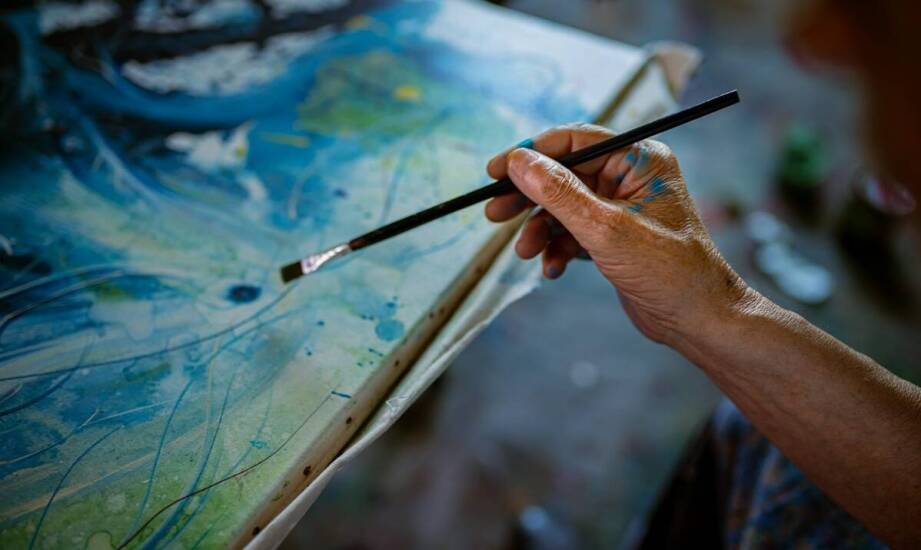 Jakie są możliwości rozwijania zdolności manualnych w domu spokojnej starości?