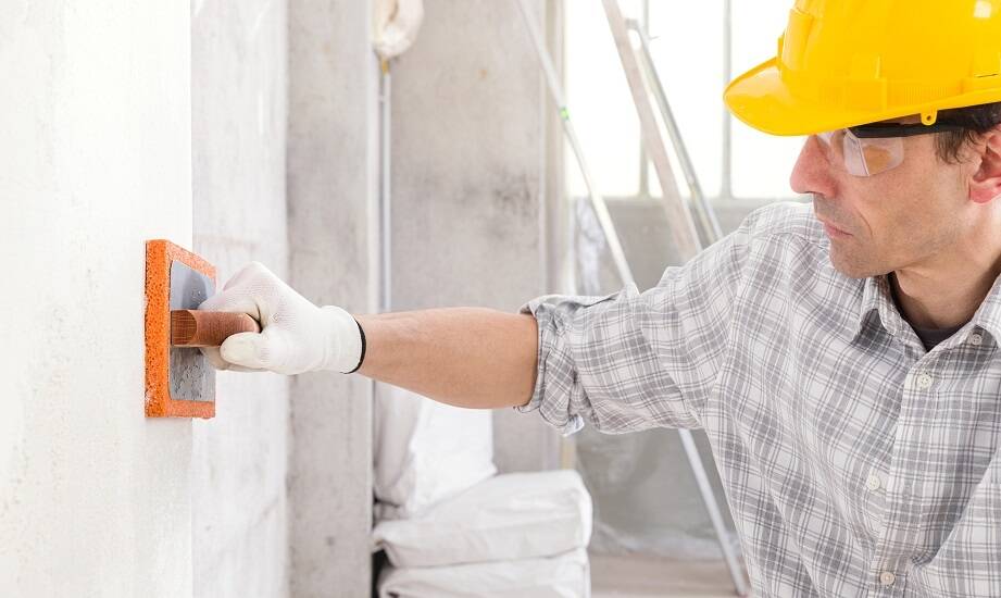 Kluczowe zalety stosowania dedykowanych rozwiązań w postaci gąbek do gładzi.