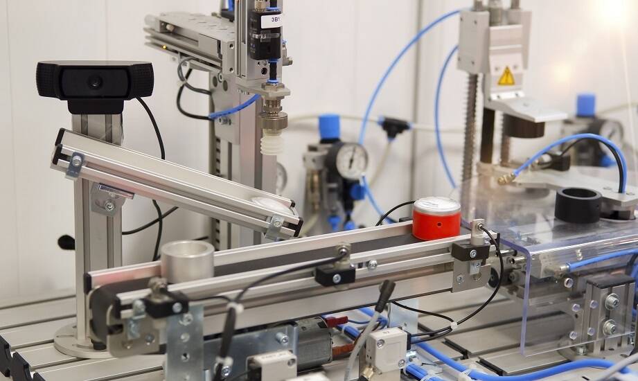 Innowacje technologiczne w dziedzinie optycznych czujników przemieszczania i ich zastosowania