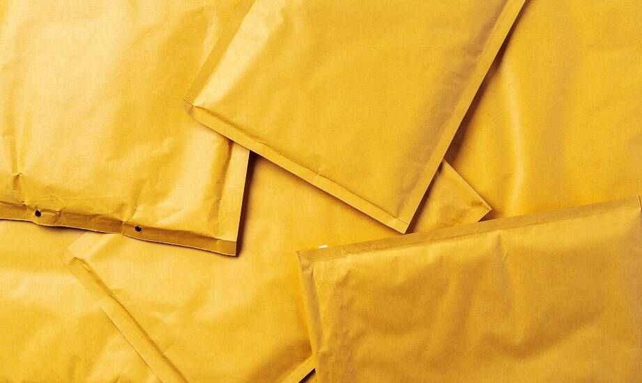 Kurierskie koperty a ochrona dokumentów przed uszkodzeniami