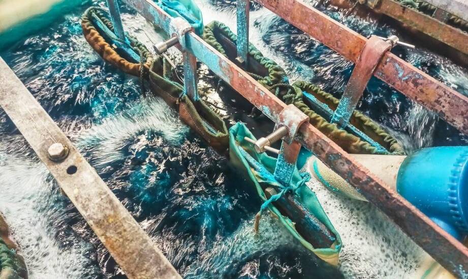 Proces produkcji rowingowych tkanin szklanych: co warto wiedzieć?