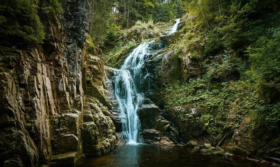Wodospady w Karkonoszach - jak dotrzeć do najciekawszych szlaków?