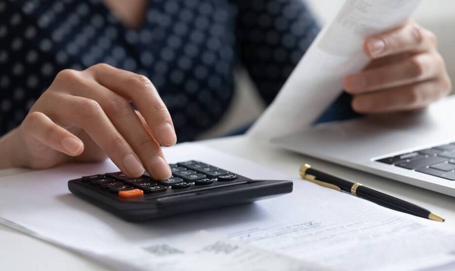 Dlaczego warto skorzystać z usług biura podatkowego przy zakładaniu działalności?