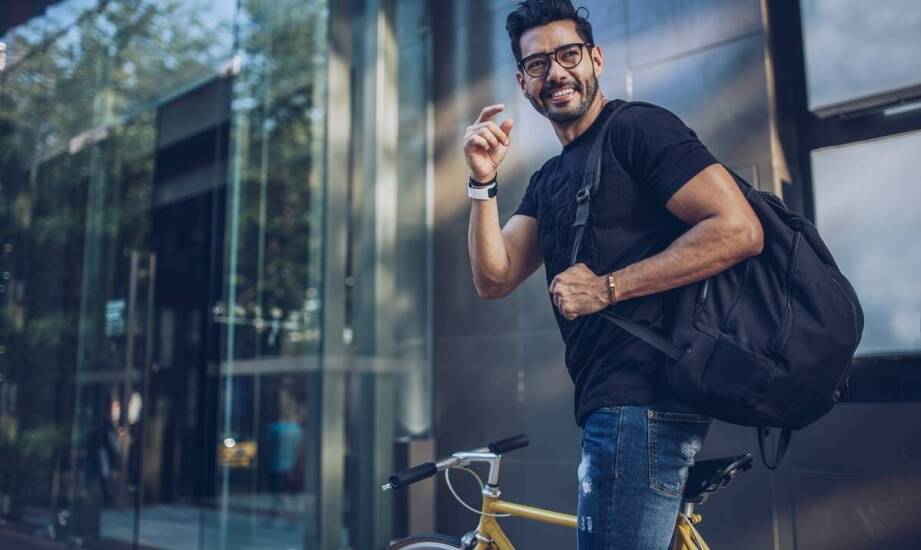 Rola skórzanych męskich plecaków w codziennych stylizacjach