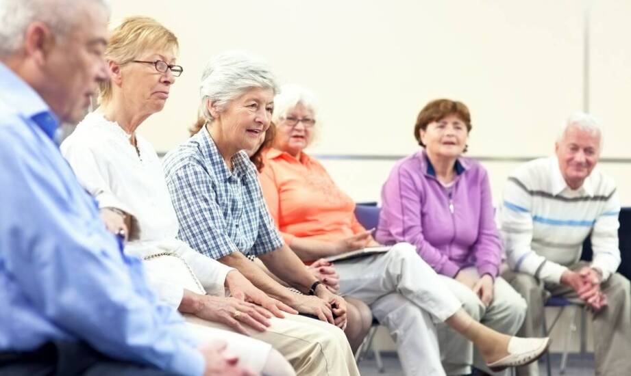 Rola pozaszkolnej edukacji w domach opieki dla starszych osób