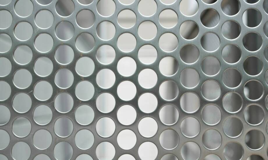 Jak nierdzewna siatka 3 mm wpływa na estetykę projektów budowlanych?