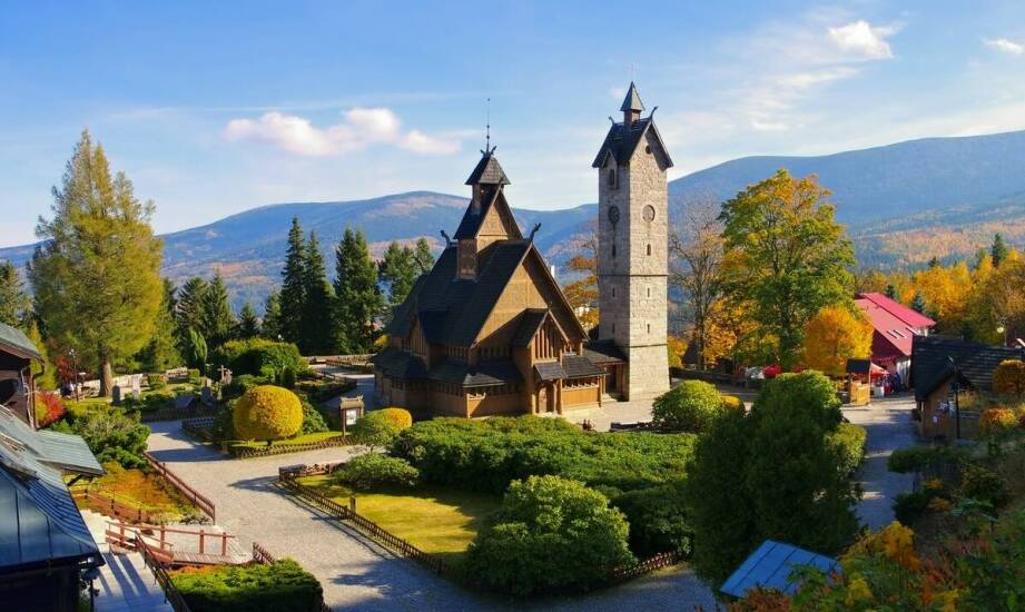 Największy skansen w Polsce: jak spędzić niezapomniany dzień z rodziną tam?