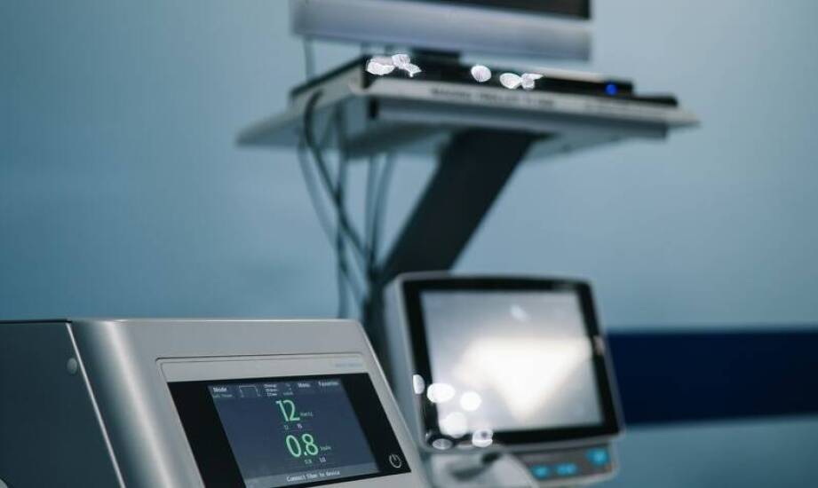 Jakie są korzyści z zastosowania interfejsu graficznego użytkownika w systemach medycznych?