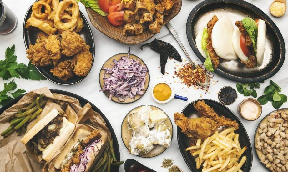 Jak tania restauracja może zaoferować szeroki wybór rybnych dań?