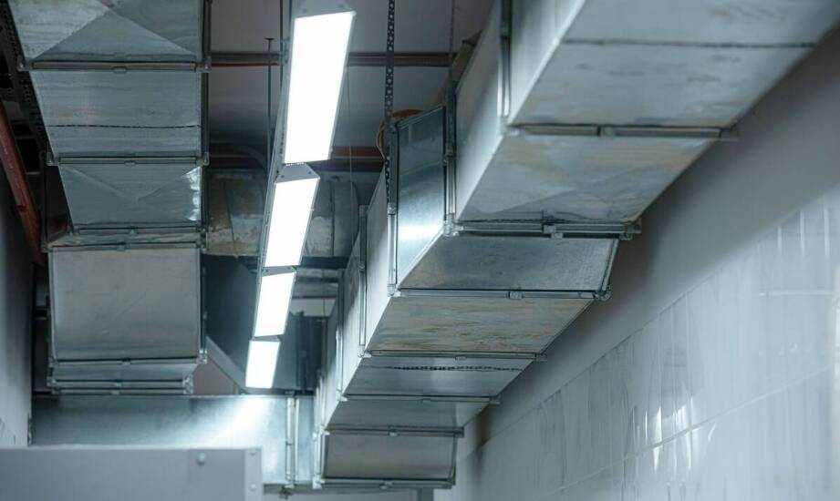 Kluczowe aspekty montażu filtrów HEPA E11 i H13 w systemach wentylacyjnych.